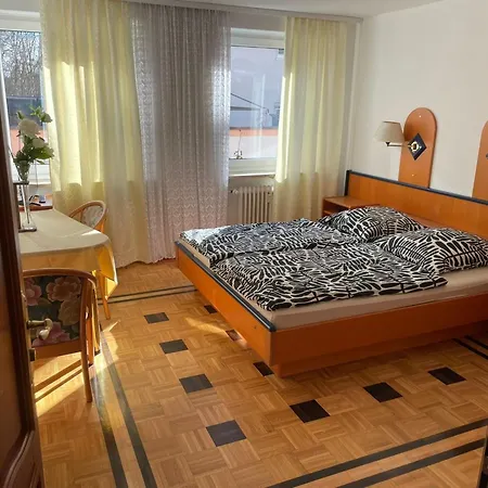 Doppelbett 12